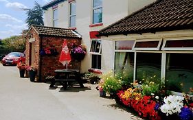 Fox And Hounds Country Inn